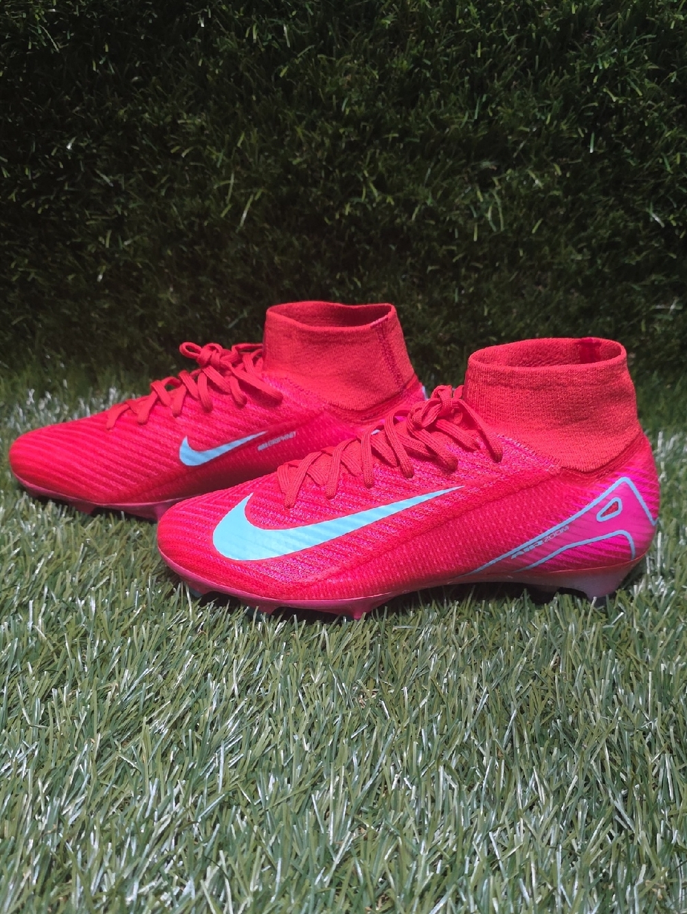 Nike Mercurial Superfly 10 Elite FG. Size 6